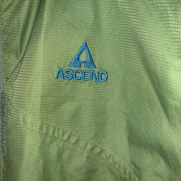Women’s ascend rain jacket - Picture 2 of 6